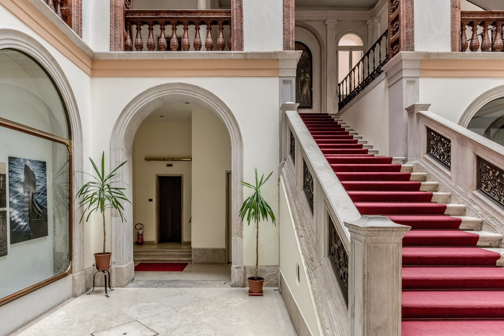 Suite Regina Vittoria Venesia Bagian luar foto